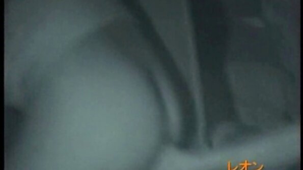 জিলিয়ান জ্যানসন সেক্স ভিডিও সেক্স এক্স বিবিসি তে আসক্ত একজন স্বর্ণকেশী বেশ্যা